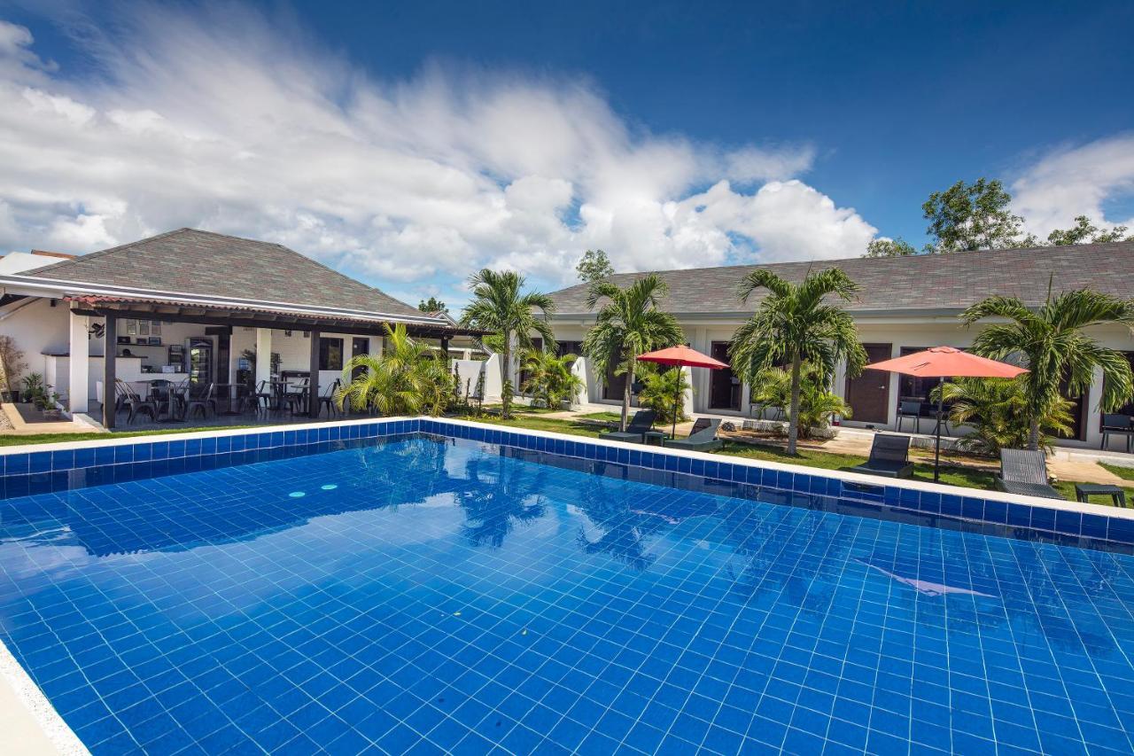Ohana, Panglao Resort. Buitenkant foto